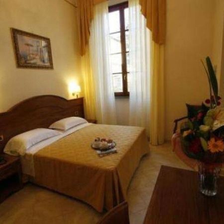 Hotel Il Duca Florença Quarto foto